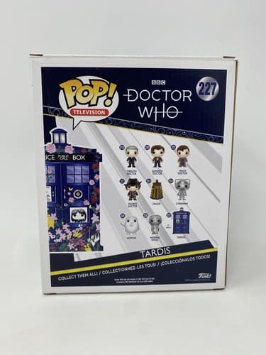 Funko POP! Television: Doctor Who - Tardis #227 Clara Tribute NIB 6" Vinyl — photo 5