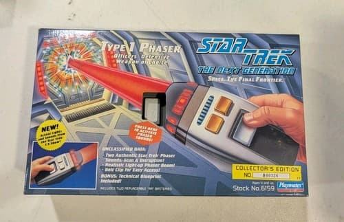 Star Trek The Next Generation Type 1 Phaser Playmates 19914 New Very Low Serial