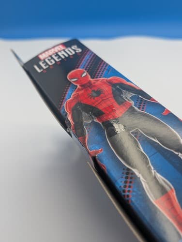 MARVEL LEGENDS SERIES AMAZING FANTASY SPIDER-MAN 60TH ANNIVERSARY COLLECTION — photo 7