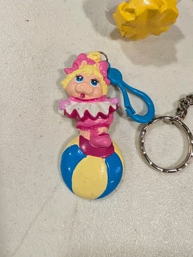 Lot Of 3 Vintage Muppet Babies Keychains 80s - Ms Piggy Kermit W/ Metal Kermit — photo 4