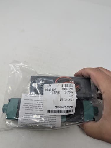 Numatics 082SS43AK000030 150psig 110-120V 15A — photo 2