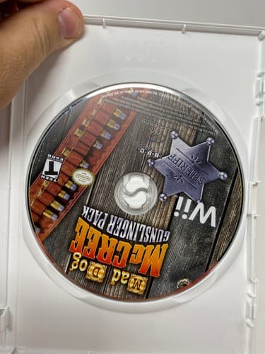 Mad Dog McCree: Gunslinger Pack (Nintendo Wii, 2009) CIB Complete Tested — photo 9