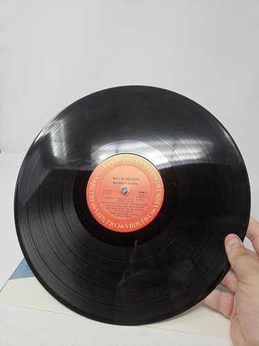 WILLIE NELSON Without A Song COLUMBIA RECORDS LP Vinyl Record — photo 5