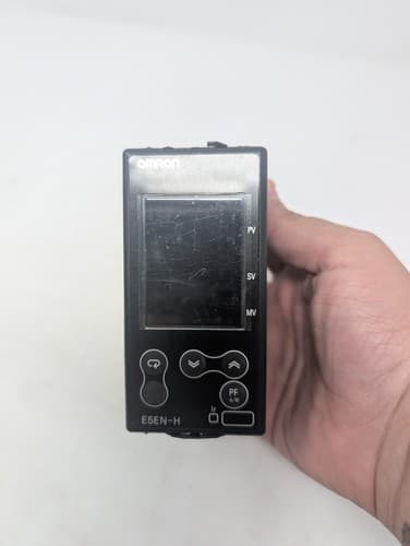 Omron E5EN-HAA2HBM-500 Digital Controller NEW
