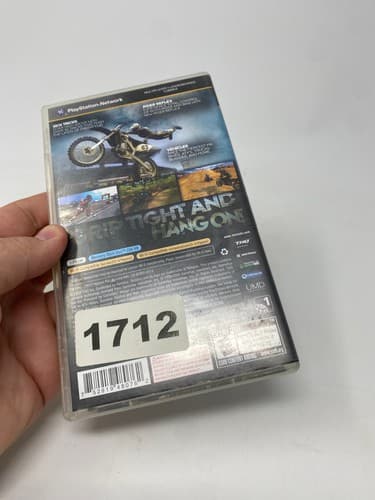 THQ MX vs ATV Reflex Sony PSP 2009 E NTSC-U/C Manual Included — photo 9