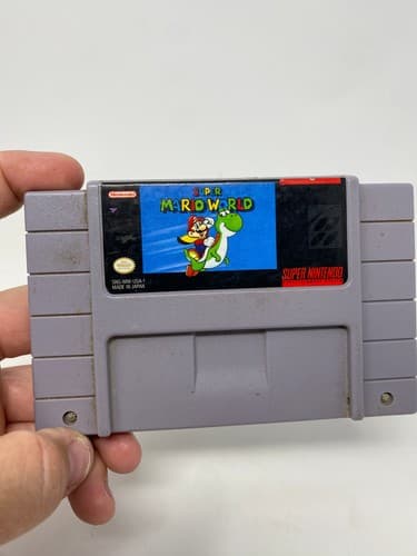 Nintendo Super Mario World Super Nintendo SNES NTSC-U/C Game Cartridge