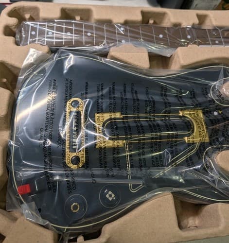 PS4 Guitar Hero Live Guitar Bundle Brand New — photo 7