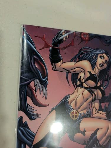 M House Melinda's Comics X 23 Comic Cosplay Rare Non-Foil — photo 2