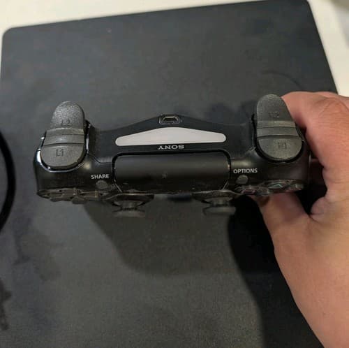 Sony PlayStation 4 Slim 1TB Console - Jet Black USED Tested W/ Controller — photo 3