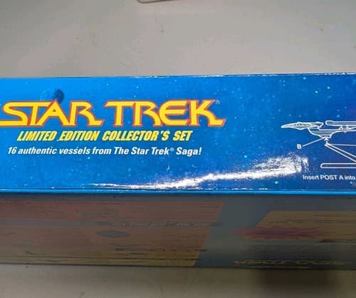 Galoob Micro Machines Star Trek L. Edition Collector's Set (65831) New 16 Vessel — photo 9