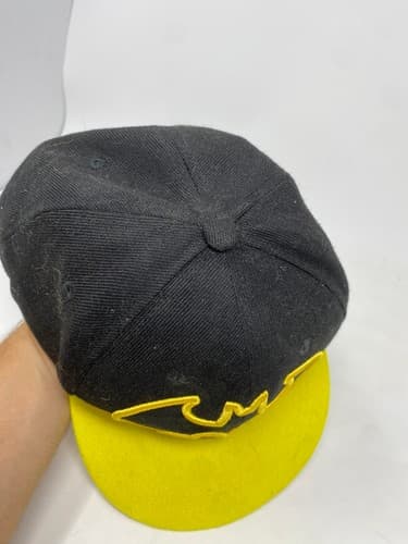 Vtg DC Comics Batman Batwing Snapback Cap Six Flags Black Yellow Hat OSFA Euc — photo 6