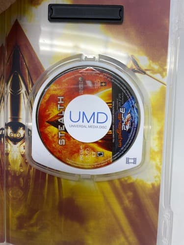 PSP UMD VIDEO STEALTH Movie & Game With Jessica Biel & Jamie Foxx — photo 9