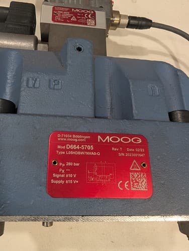 MOOG D664-5705 HYDRAULIC SERVO PROPORTIONAL CONTROL VALVD — photo 2