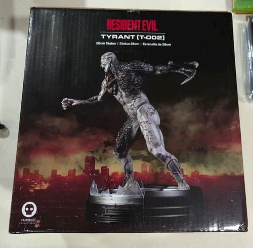 Resident Evil Tyrant T-002 NUMSKULL