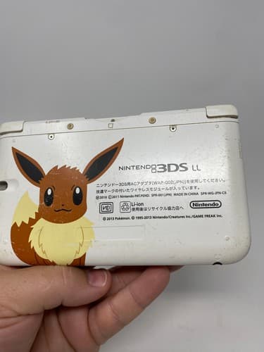 Nintendo 3DS XL Pokemon Center Eevee Edition Console Japanese ver Good Condition — photo 7
