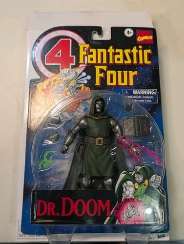 Hasbro Marvel Legends Dr. Doom 6" Retro Fantastic Four Action Figure NIB — photo 3