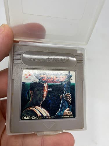 Contra (Japanese version) Game Boy GB Japan Import DMG-CNJ w/ Case — photo 3