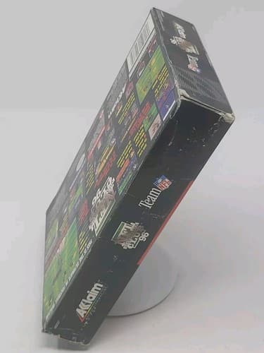 NFL Quarterback Club 96 SNES Super Nintendo Authentic in Original Box — photo 4