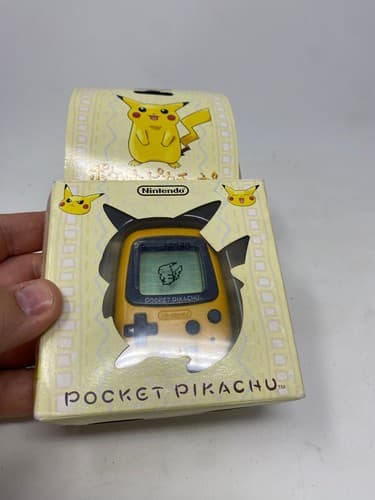 Nintendo Pocket Pikachu Pokemon Pedometer Japan Limited CIB — photo 3