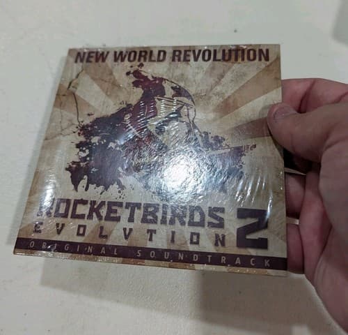 Rocketbirds Evolution 2 LRG Soundtrack Only For Vita Game Limited Run — photo 3