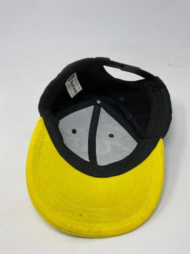 Vtg DC Comics Batman Batwing Snapback Cap Six Flags Black Yellow Hat OSFA Euc — photo 7