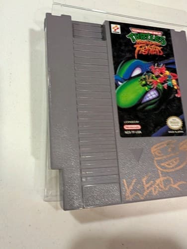 TMNT Tournament Fighters NES Cart Signed By Kevin Eastman — photo 3