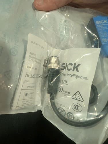 Sick hl18-z4b3aas33p1 Photoelectric Sensor Brand New — photo 5