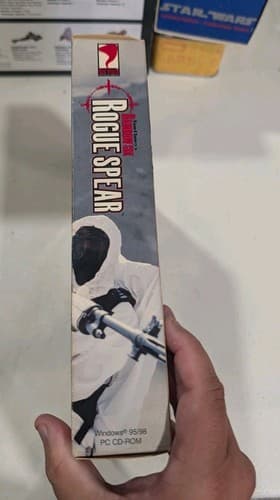 Tom Clancy’s Rainbow Six Rogue Spear Big Box PC Game w/ Quick Guide & Manual — photo 5