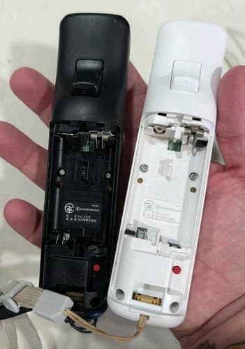 Nintendo Wii Console Systems - White & Black - Parts, Repair, AS-IS With Extras — photo 7