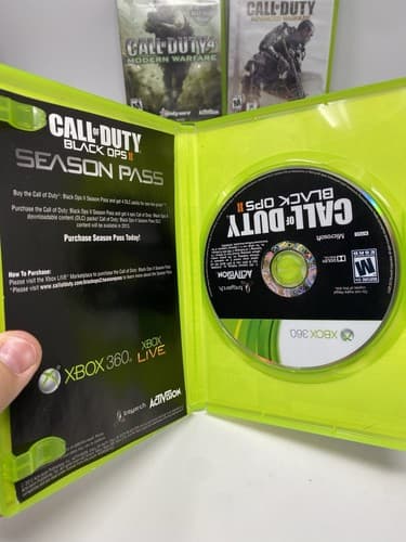 Lot of 4 Call of Duty Xbox 360 Black Ops II Modern Warfare Advanced Ghosts — photo 8