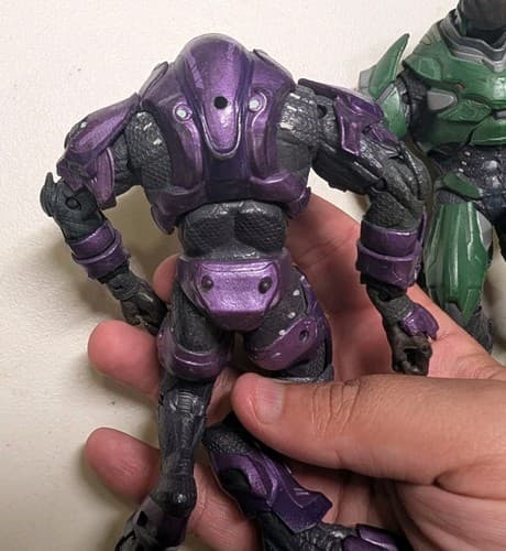 Lot of 2 Halo McFarlane Figures Loose - Spartan CQC, Covenant Elite Minor — photo 4