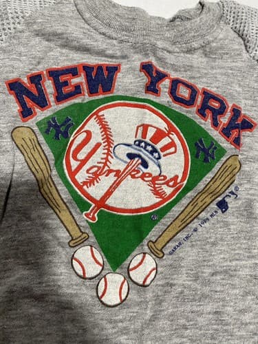 Vtg Made in USA 1989 Garan Inc New York Yankees Logo Print Shirt Kids Size Small — photo 4