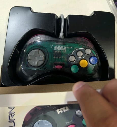 RetroBit Official Sega Saturn USB Controller Pad Slate Grey — photo 8