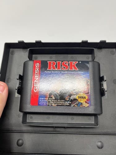 Risk Sega Genesis Complete CIB Game Manual Case Authentic — photo 9