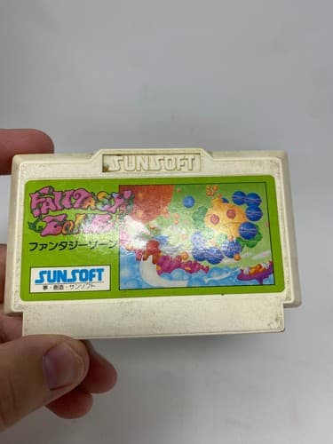 Fantasy Zone (Famicom NES) Japan import US Seller - Tested Loose Cartridge Only — photo 2