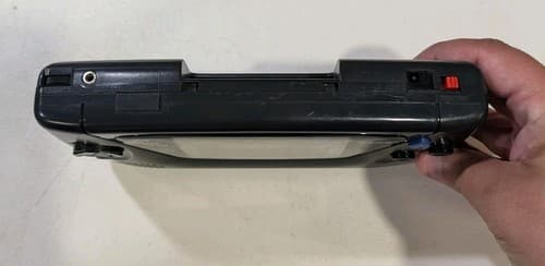 Sega Game Gear 2103 Handheld Video Game Console System for Parts Or Repair — photo 4