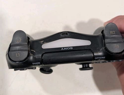 PlayStation 4 DualShock Wireless Controller Black — photo 3