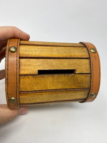 The Legend of Zelda Wooden Treasure Chest Coin Bank Triforce CultureFly 2017 — photo 3