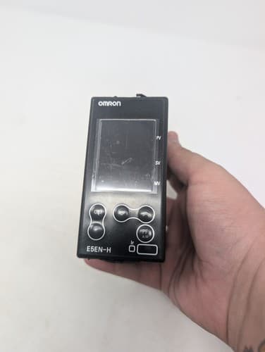 Omron E5EN-HAA2HBM-500 Digital Controller NEW — photo 2