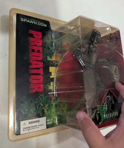 McFARLANE TOYS SPAWN.COM PREDATOR ACTION FIGURE NEW! — photo 2