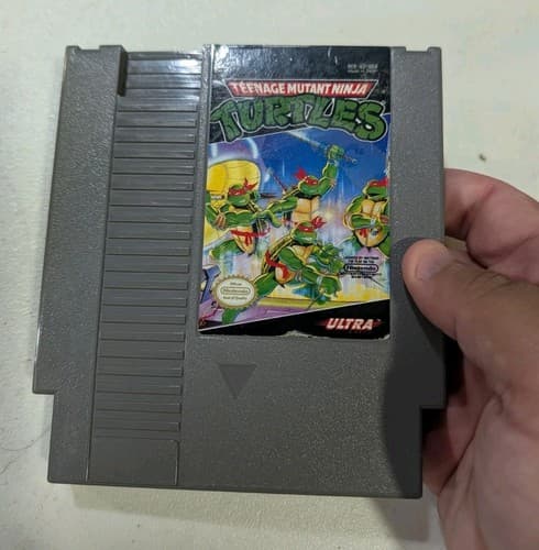 Teenage Mutant Ninja Turtles (Nintendo NES, 1989) — photo 2