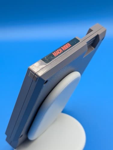 Mach Rider (Nintendo Entertainment System, 1985) NES Authtentic TESTED 5 Screw — photo 4