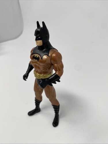 Vintage 1990 DC Comic Kenner BATMAN (Brown) Action Figure Approx. 4 3/4" H — photo 2