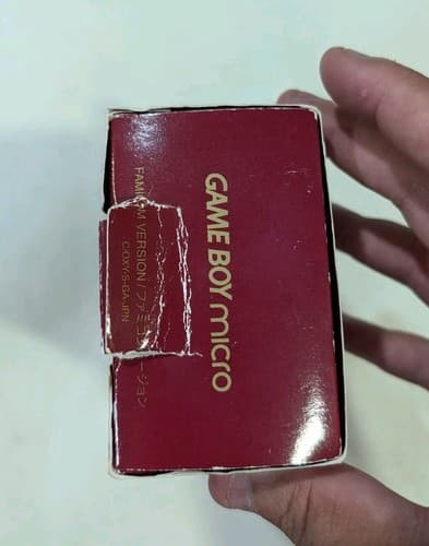 Nintendo Game Boy Micro 20th Anniversary Edition Famicom JP Happy! Mario CLEAN — photo 2