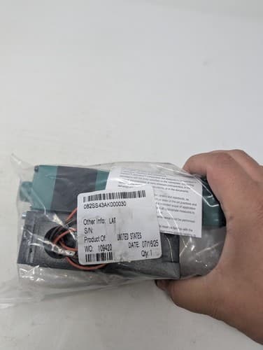 Numatics 082SS43AK000030 150psig 110-120V 15A — photo 3