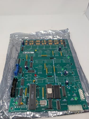 UNIVERSAL DYNAMICS PCB-083 REV.A CIRCUIT BOARD NSNP — photo 6